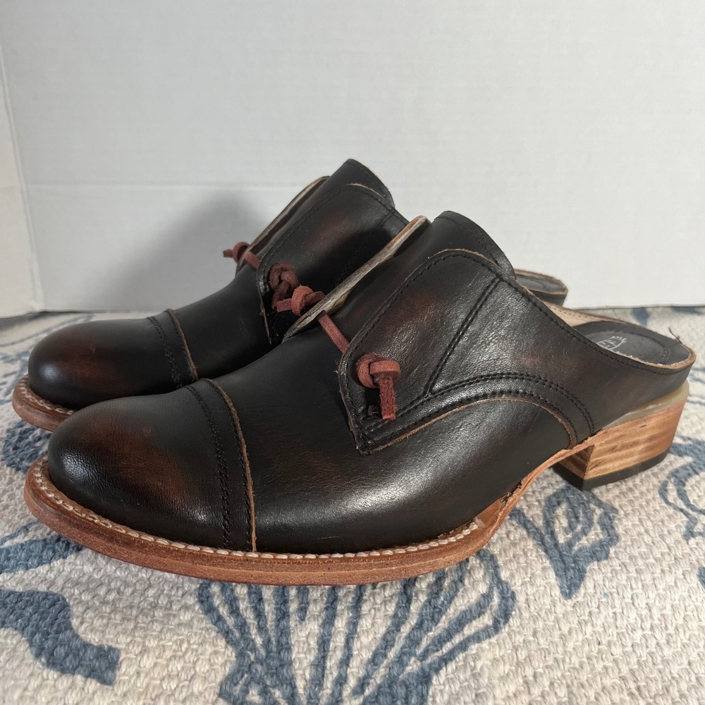 Freebird by Steven Malena Dark Brown Distressed Leather Cap Toe Mules Size 9